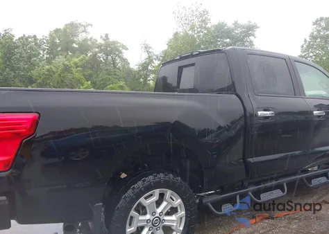 2021 Nissan Titan Xd Sv 4X4 из США, поврежденный, VIN 1N6AA1FBXMN514640